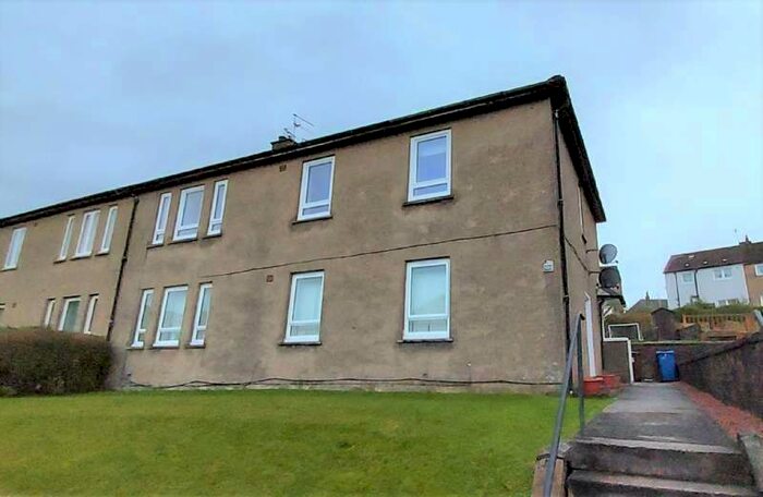 3 Bedroom Flat To Rent In 106 Dalgleish Avenue, Clydebank, G81