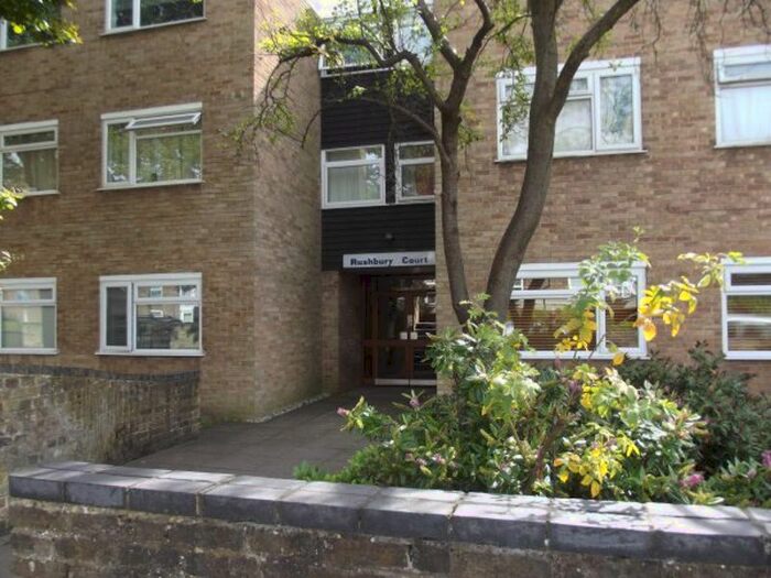 1 Bedroom Flat To Rent In Station Road, Hampton, TW12