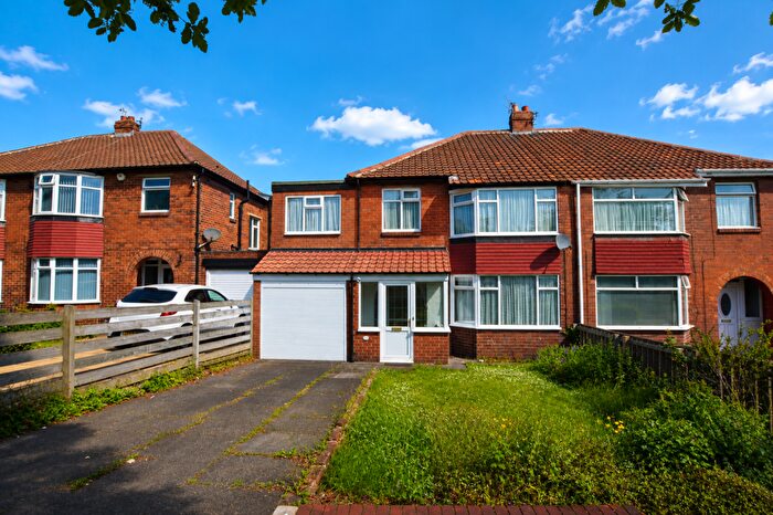 5 Bedroom Semi-Detached House For Sale In Kenton Lane, Kenton, Newcastle Upon Tyne, NE3
