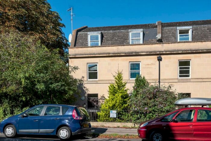 1 Bedroom Flat To Rent In Bloomfield Road, Bath, BA2
