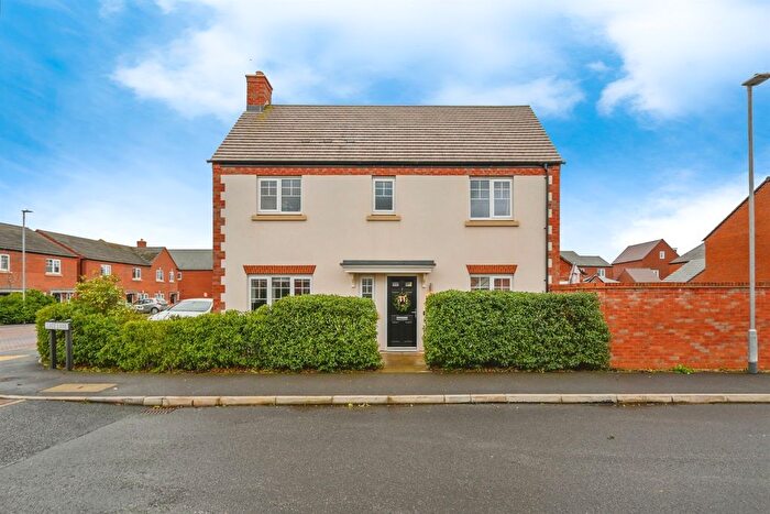 3 Bedroom Detached House For Sale In Dale Lane, Fradley, Lichfield, WS13