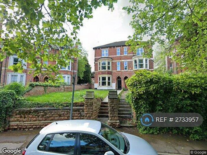 2 Bedroom Flat To Rent In Gorsey Road, Nottingham, NG3