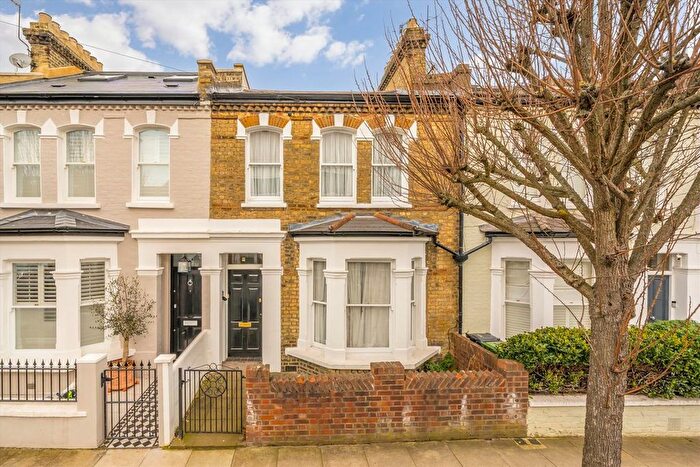 3 Bedroom Terraced House For Sale In Brookville Road, London, SW6