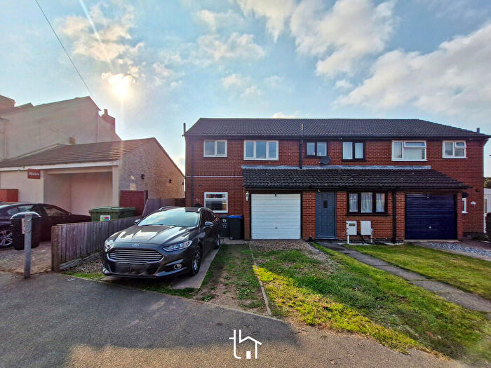 3 Bedroom Semi-Detached House To Rent In Kirkby Road, Barwell, LE9