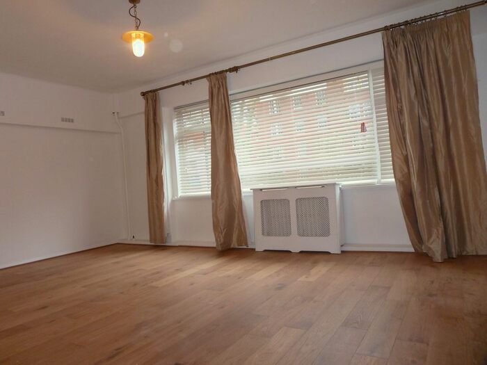 1 Bedroom Flat To Rent In Grosvenor Road, London, SW1V