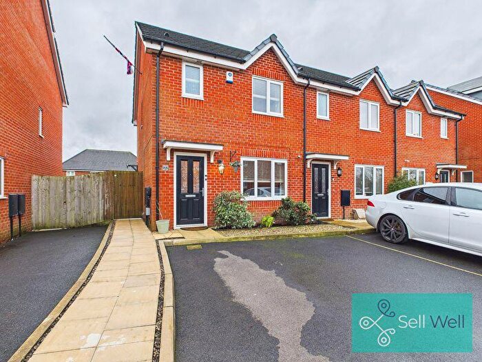 3 Bedroom End Of Terrace House For Sale In Old Mill Lane, Worsley, Manchester, M28