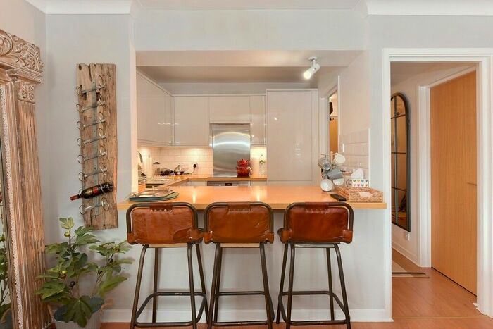 1 Bedroom Flat To Rent In Milton Court, Ranelagh Gardens, SW6