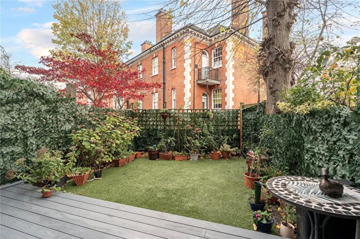 4 Bedroom Terraced House For Sale In Pine Grove, Wimbledon, London, SW19