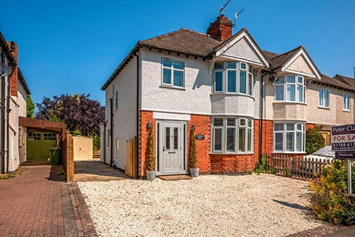 3 Bedroom Semi-Detached House For Sale In Orchard Way, Stratford-upon-Avon, CV37