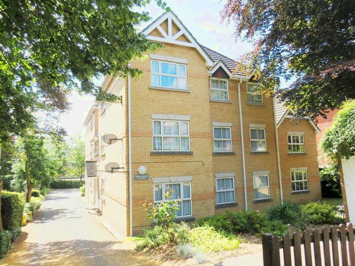 2 Bedroom Flat To Rent In Winn Road, Winn Road, Southampton, SO17