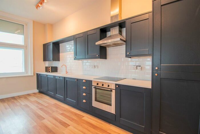 2 Bedroom Apartment To Rent In City Apartments, Newcastle Upon Tyne, NE1