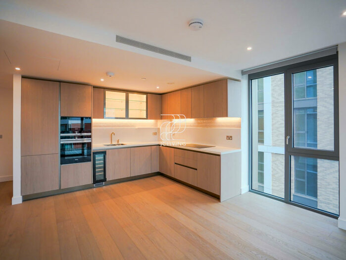 3 Bedroom Flat To Rent In Bowden House, Prince Of Wales Drive, SW11