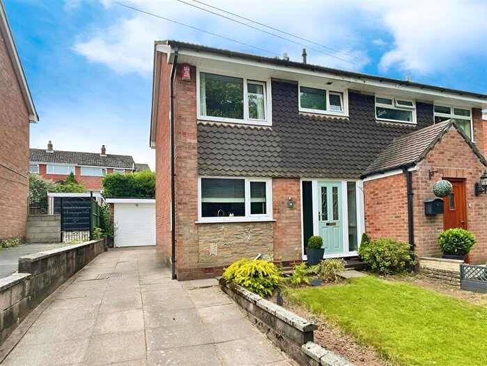 3 Bedroom Semi-Detached House For Sale In Hillside Road, Cheddleton, Staffordshire, ST13