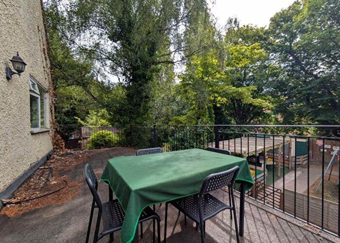 2 Bedroom Flat To Rent In Derby Road, Nottingham, NG7