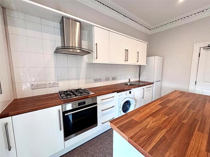2 Bedroom Apartment To Rent In Hanbury Road, Bristol, BS8