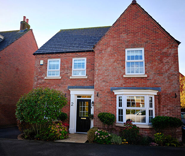 4 Bedroom Detached House For Sale In Polyantha Square, Leicester, LE7