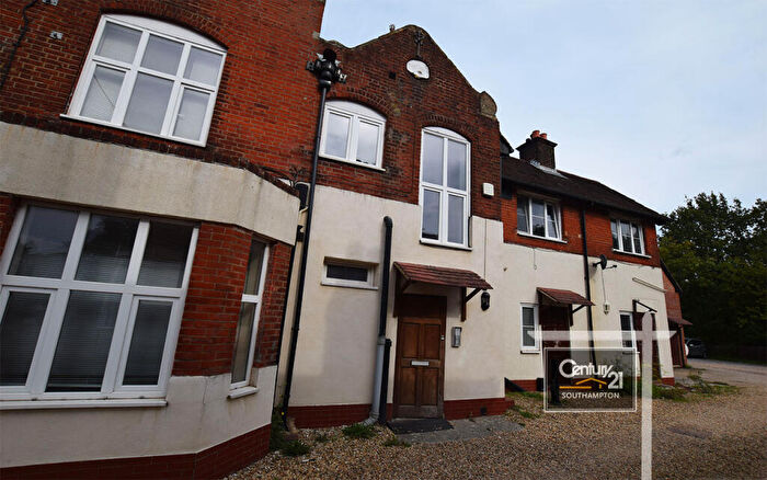 1 Bedroom Flat To Rent In |Ref: |, Portswood Road, Southampton, SO17