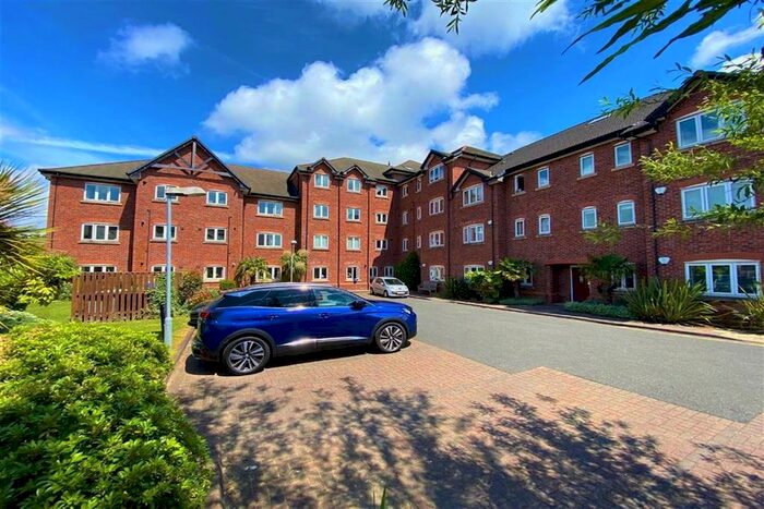 2 Bedroom Flat To Rent In Bridgewater Street, Sale M33