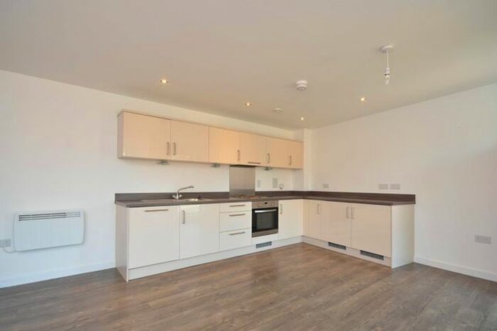 1 Bedroom Flat To Rent In Bradfield Close, Woking, GU22