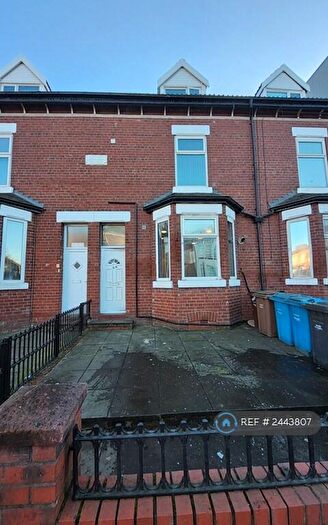 2 Bedroom Flat To Rent In Great Cheetham Street West, Salford, M7