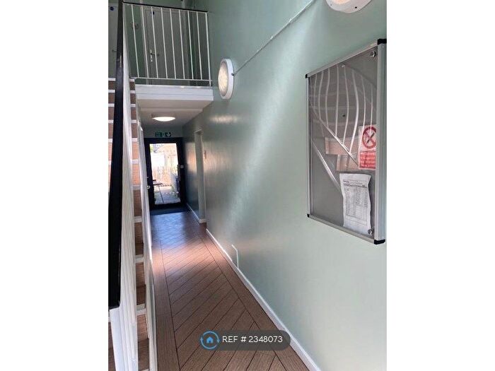 1 Bedroom Flat To Rent In Maghull, Liverpool, L31