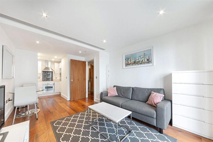 1 Bedroom Flat To Rent In Duckman Tower, Canary Wharf, London, E14