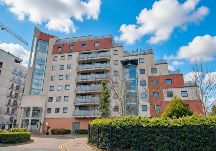 2 Bedroom Flat For Sale In Wards Wharf Approach, Beckton, London, E16