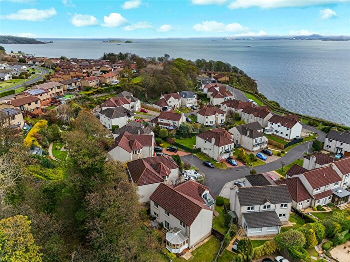 6 Bedroom Detached House For Sale In Lumsdaine Drive, Dalgety Bay, Fife, KY11