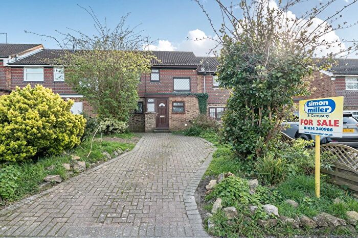 2 Bedroom Terraced House For Sale In Browndens Road, Upper Halling, ME2