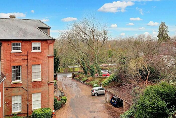 2 Bedroom Flat For Sale In Norwich, Norwich, Norfolk, NR7