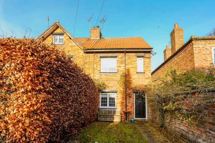 3 Bedroom Terraced House For Sale In Chapel Row, Driffield Road, Huggate, York, YO42