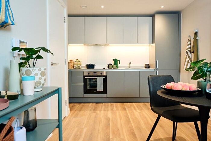 1 Bedroom Apartment To Rent In The Tilt Works, Sheffield Sheffield, S3