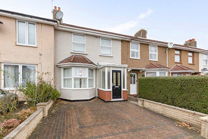 3 Bedroom Property To Rent In Cannon Hill Lane, West Wimbledon, SW20