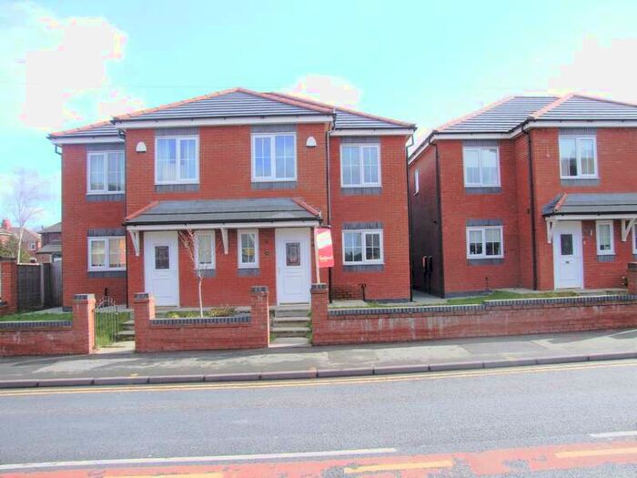 3 Bedroom Semi-Detached House To Rent In Warrington Road, Abram, Wigan, WN2
