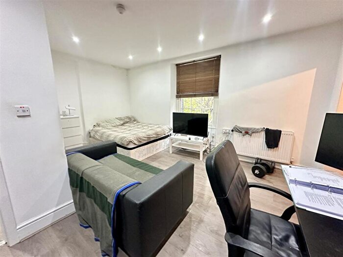 Studio To Rent In West Bute Street, Cardiff Bay, CF10