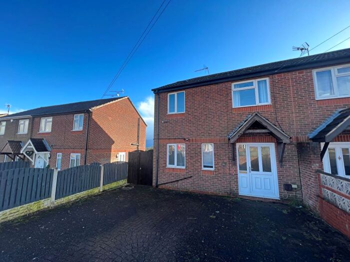 3 Bedroom Semi-Detached House For Sale In Ash Crescent Eckington, Sheffield, South Yorkshire, S21