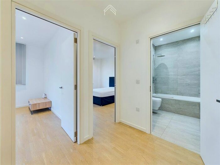 1 Bedroom Flat To Rent In Turin Court, London, TW8