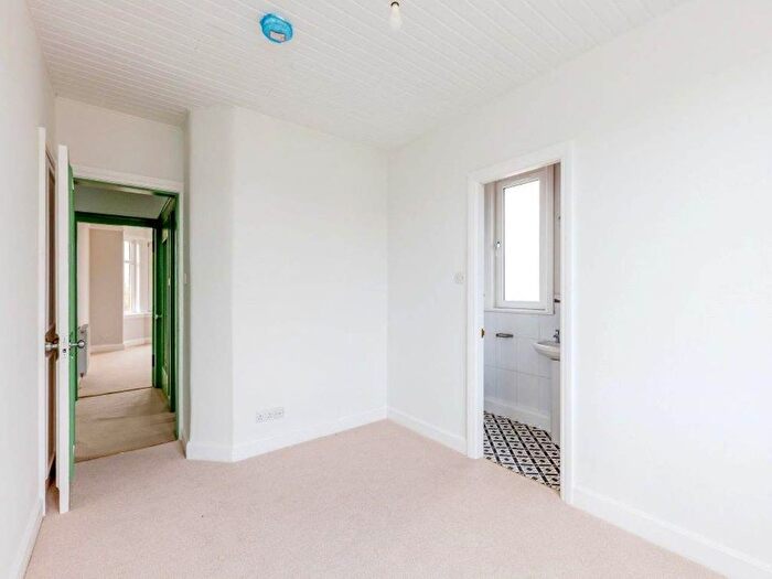 4 Bedroom Flat To Rent In Meggetland Terrace, Craiglockhart, Edinburgh, EH14