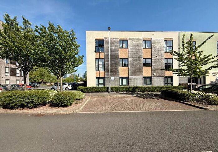 3 Bedroom Town House For Sale In Cooke Place, Colman Gardens Salford Quays, M5