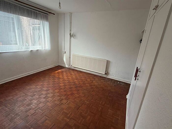 2 Bedroom Semi-Detached Bungalow To Rent In Marsh Close, Winterbourne, Bristol, BS36