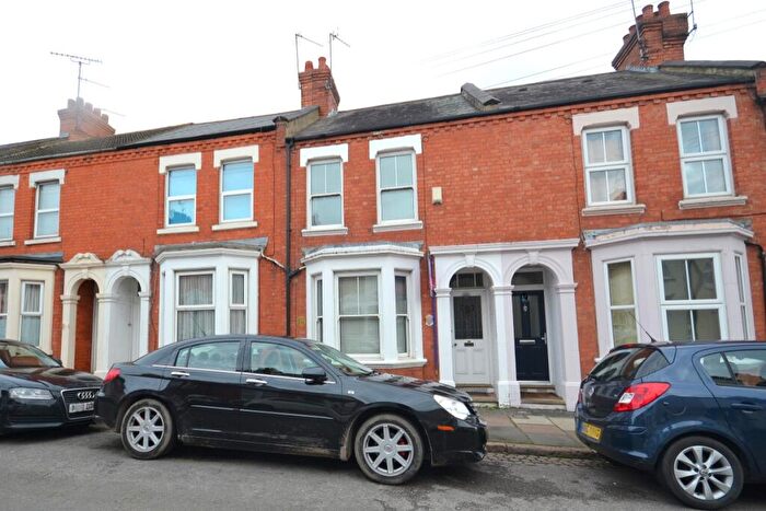 3 Bedroom Terraced House To Rent In Allen Road, Abington, Northampton, NN1