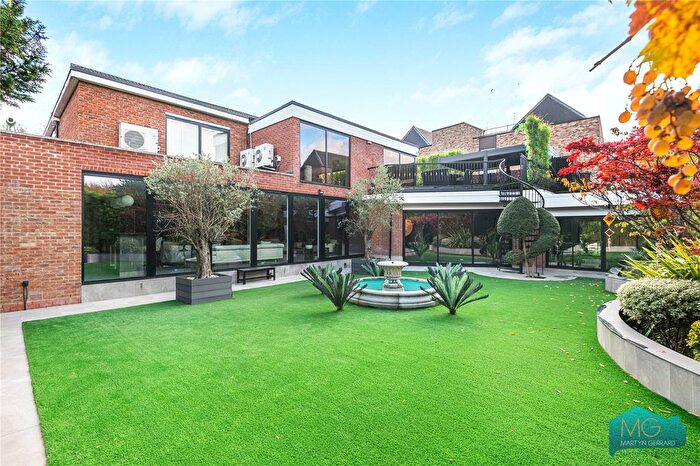 6 Bedroom Detached House For Sale In The Bishops Avenue, London, N2