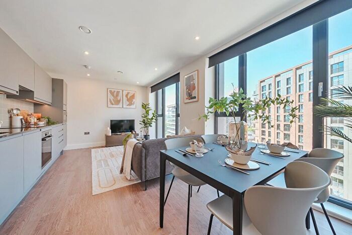 2 Bedroom Apartment To Rent In Uncle Leeds, Whitehall, Leeds, LS12