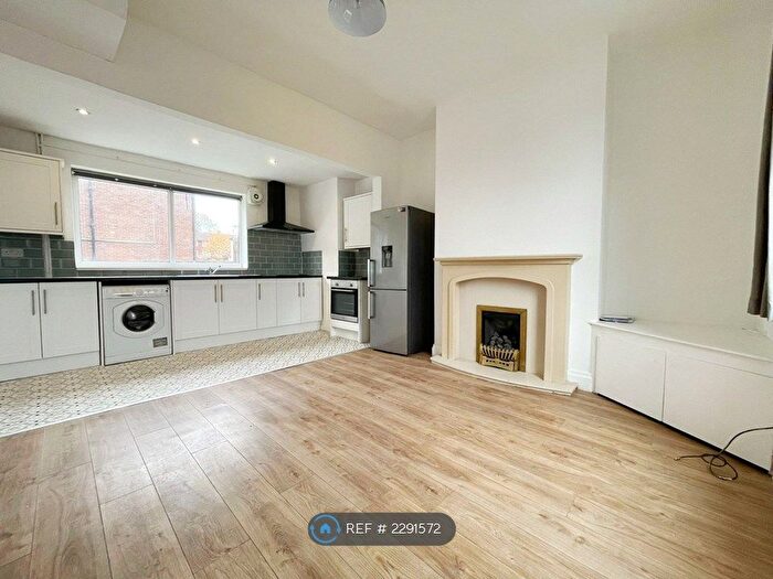 2 Bedroom Semi-Detached House To Rent In Franklin Street, Eccles, M30