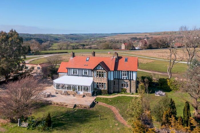 6 Bedroom Detached House For Sale In Goathland, Whitby, YO22