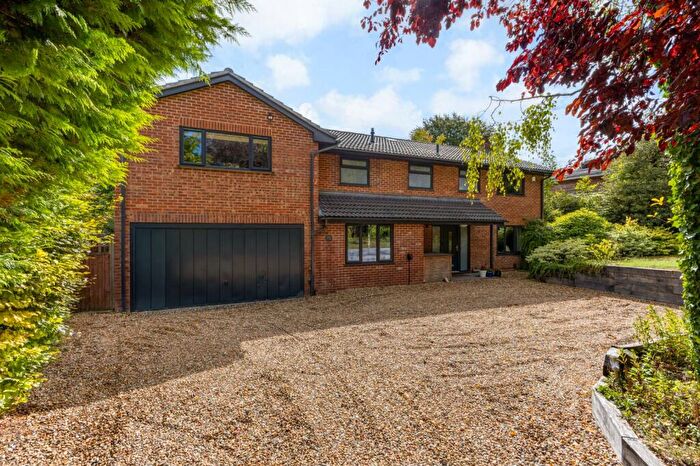 5 Bedroom Detached House For Sale In Harestock Road, Winchester, Hampshire, SO22