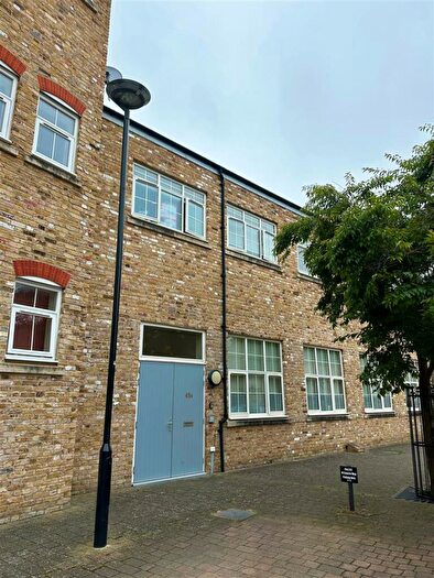 2 Bedroom Flat To Rent In Esparto Way, South Darenth, Dartford, DA4