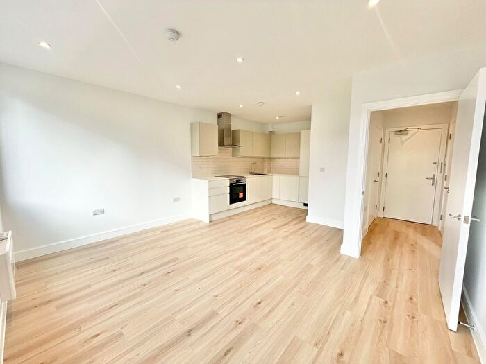1 Bedroom Flat To Rent In Lyon Road, Harrow, HA1