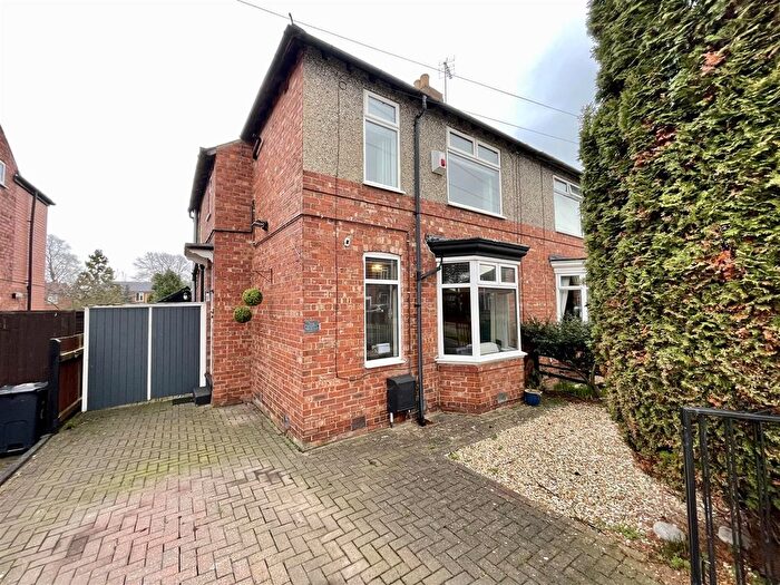 4 Bedroom Semi Detached House For Sale In Walworth Crescent, Darlington, DL3