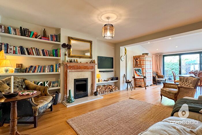 3 Bedroom Semi-Detached House For Sale In Croft Road, Mortimer Common, RG7